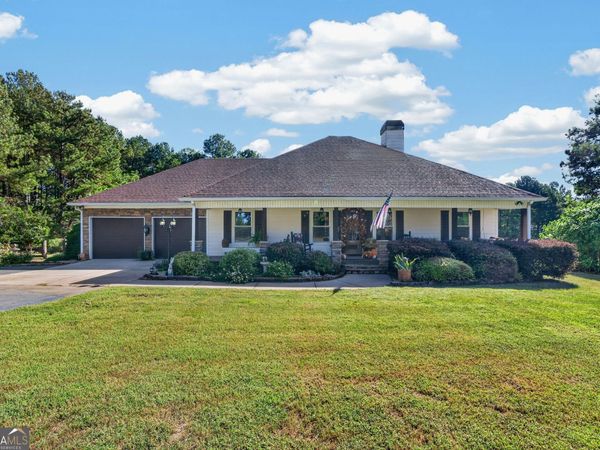 9852 Post Rd, Shady Dale, GA 31085