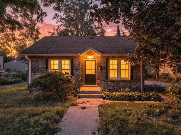 3364 S Chase AVENUE, Milwaukee, WI 53207