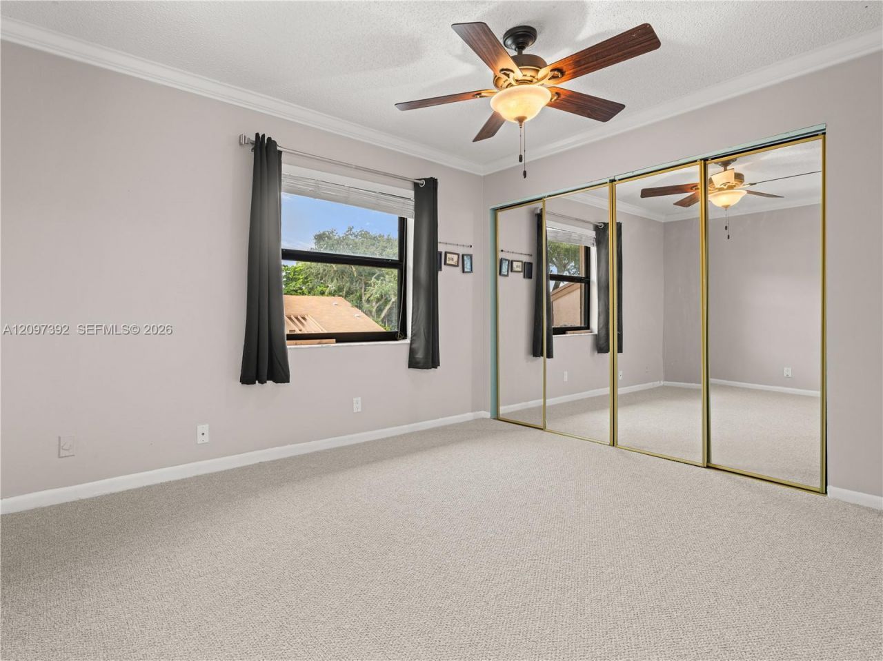 16 Chestnut Cir , Cooper City, FL 33026 Photo
