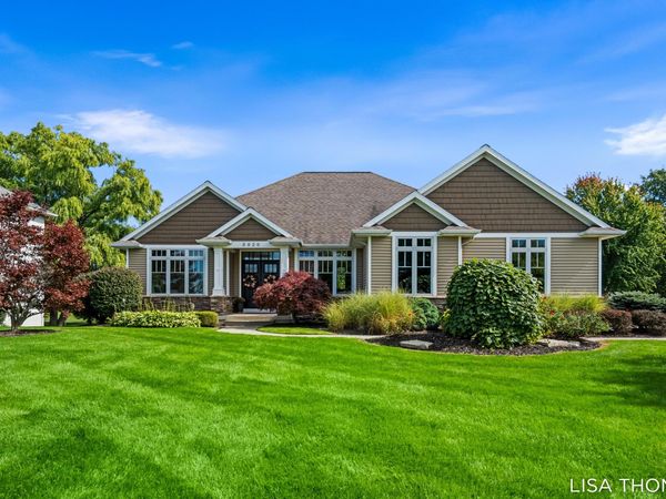 5828 16th Avenue, Hudsonville, MI 49426