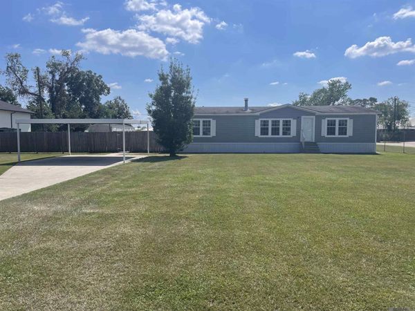 41025 Cannon Rd, Gonzales, LA 70737