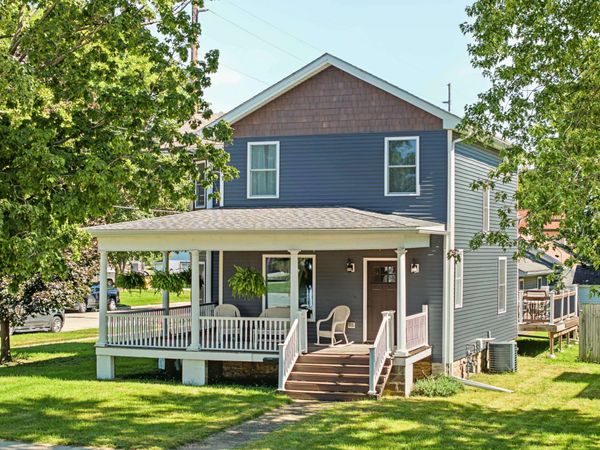 1202 1st Center Avenue, Brodhead, WI 53520