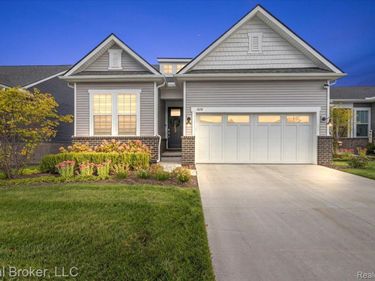 1636 Landings Lane, Milford Township, Mi 48381