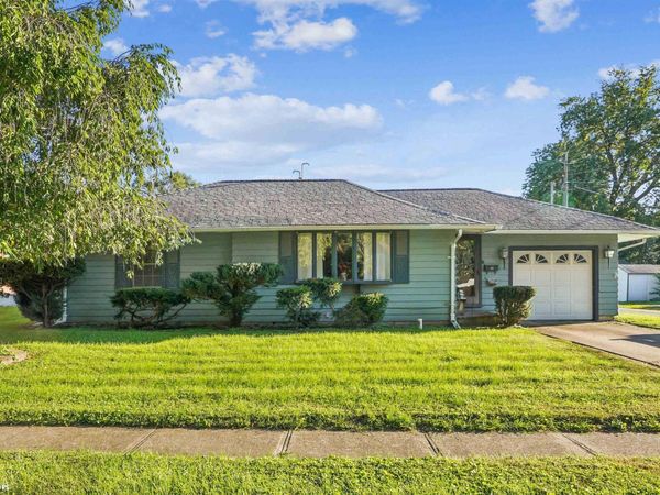 204 W 2nd St., Mount Pleasant, IA 52641
