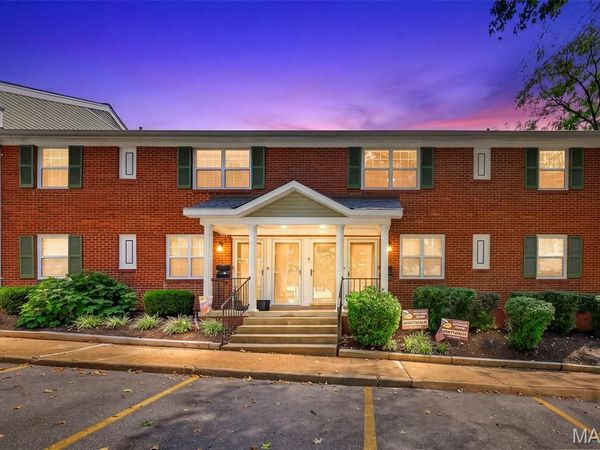 1418 Oriole Place , Brentwood, MO 63144