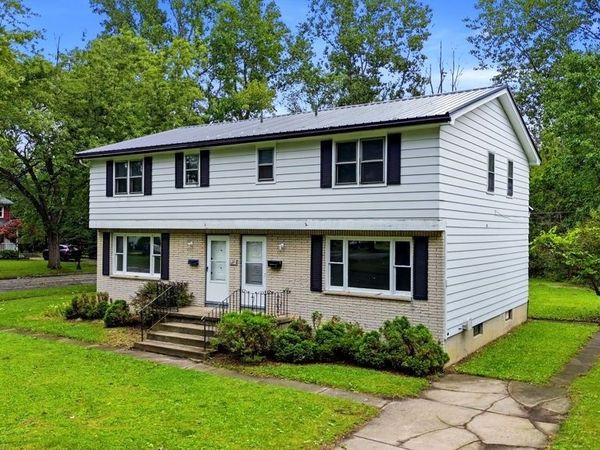 211 Marine Drive, Amherst, NY 14228