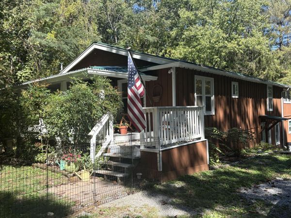 5000 Sawyer Road , Signal Mountain, TN 37377