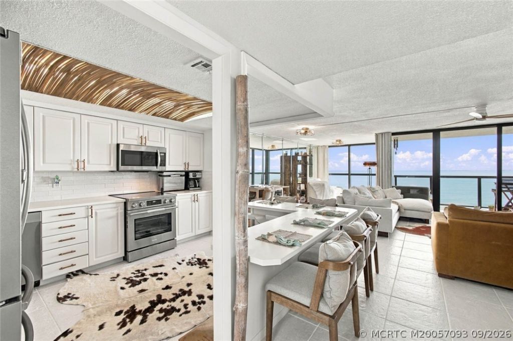 10410 S Ocean Drive, Unit 907, Jensen Beach, FL 34957 Photo