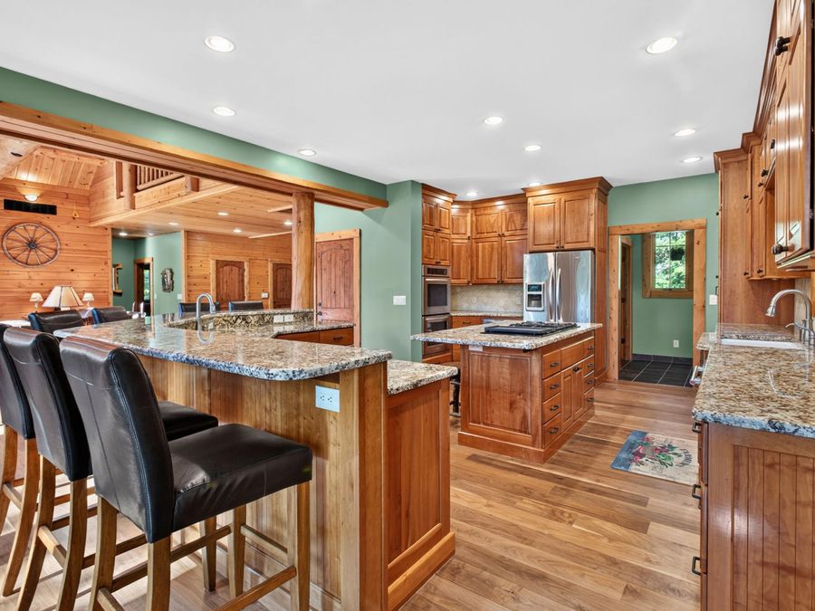 Property Image 11