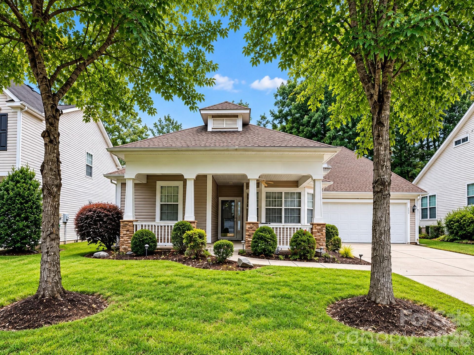 3820 Planters Watch Drive, Charlotte, NC 28278 Main Photo