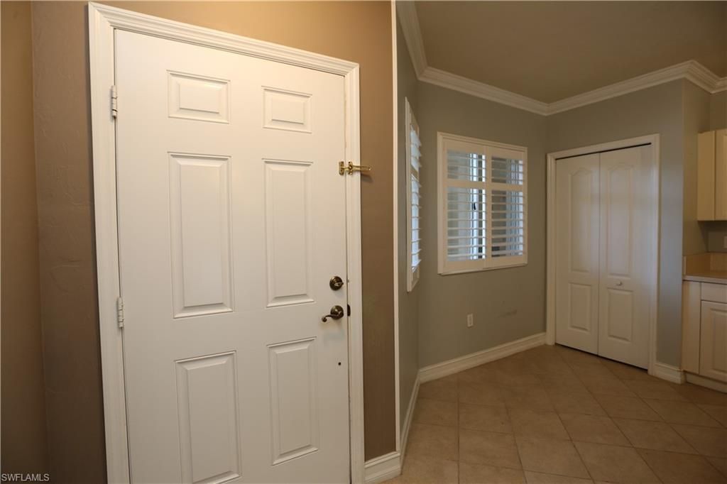 7811 Regal Heron Cir, Unit 4-204, Naples, FL 34104 Photo