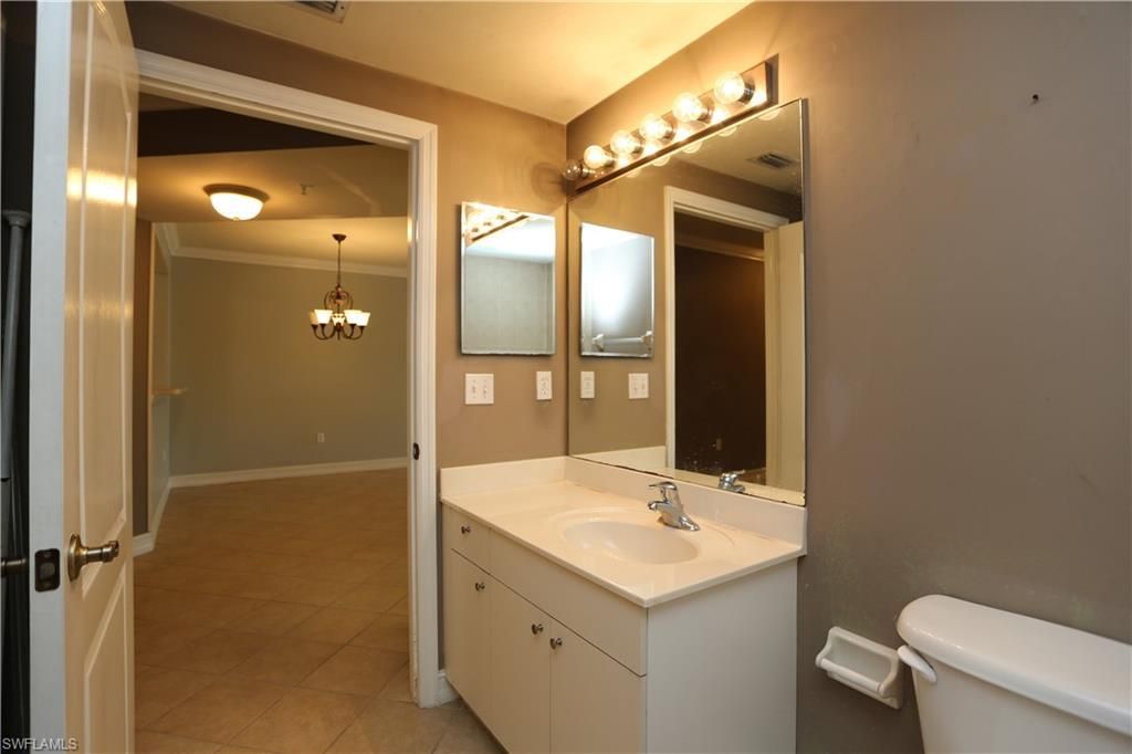 7811 Regal Heron Cir, Unit 4-204, Naples, FL 34104 Photo