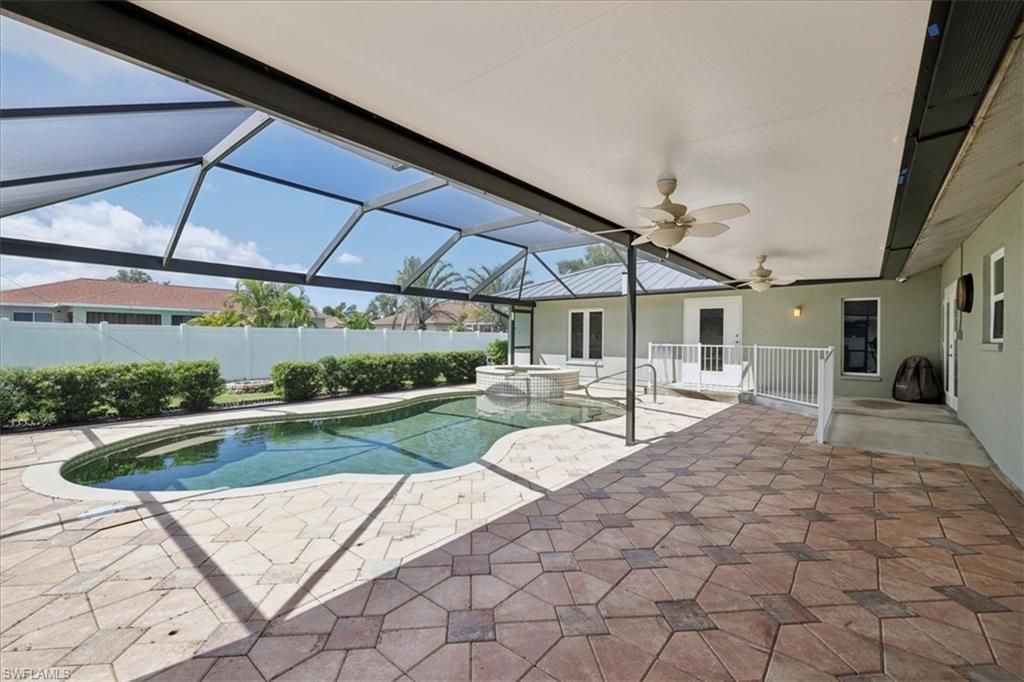 3828 SW 10th Pl , Cape Coral, FL 33914 Photo