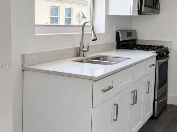 2150 NW 24th St , Unit 1, Miami, FL 33142