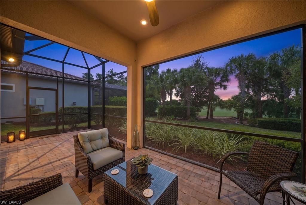 9724 Everglades Dr, Naples, FL 34120 Photo