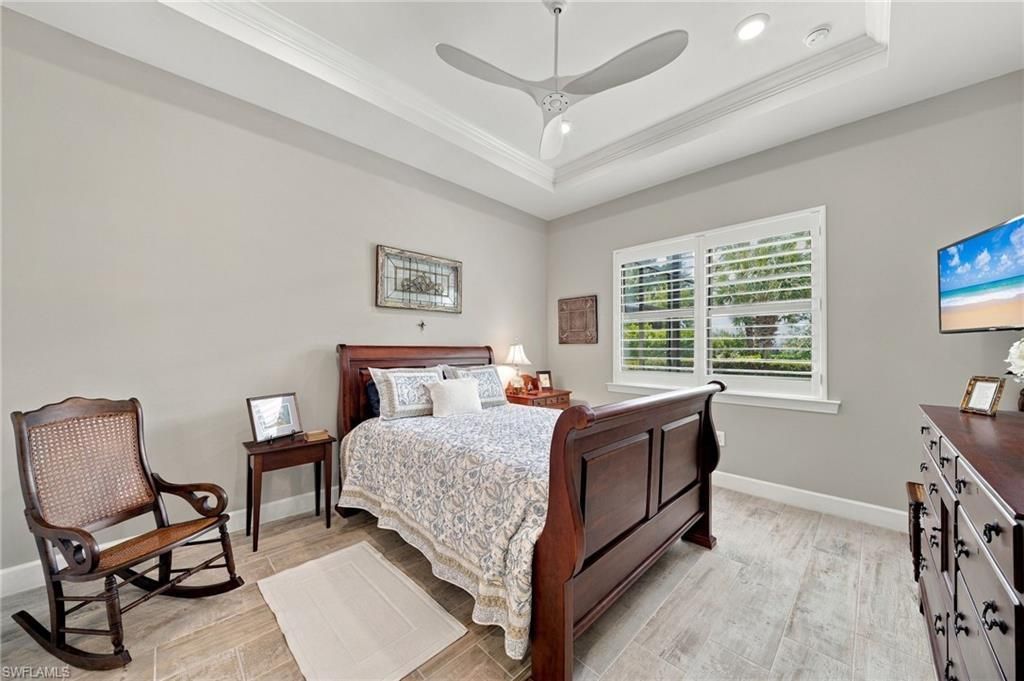 9724 Everglades Dr, Naples, FL 34120 Photo