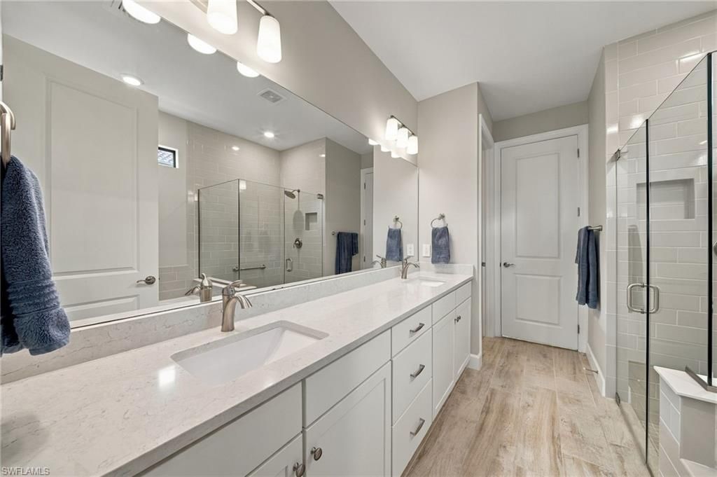 9724 Everglades Dr, Naples, FL 34120 Photo