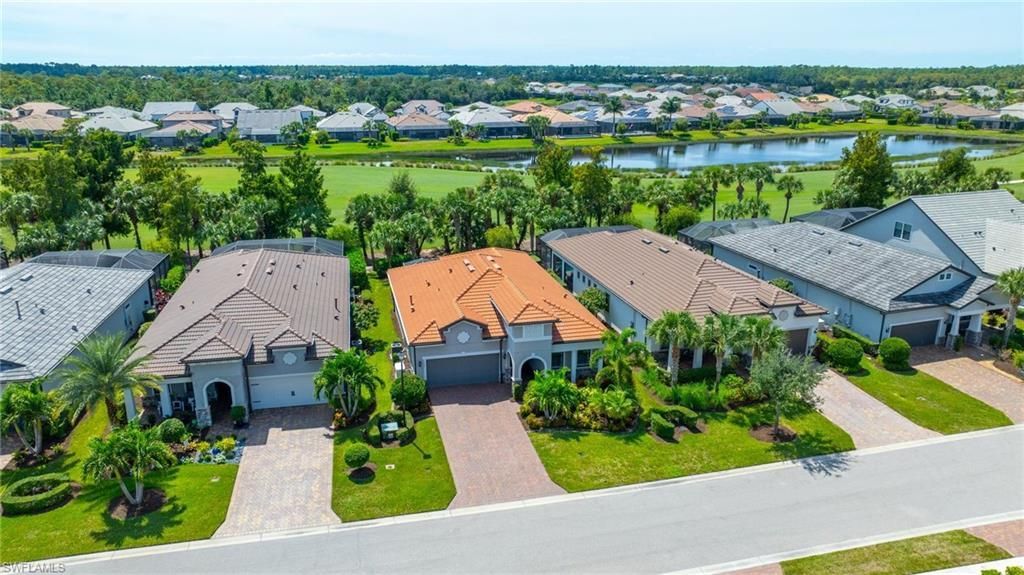 9724 Everglades Dr, Naples, FL 34120 Photo