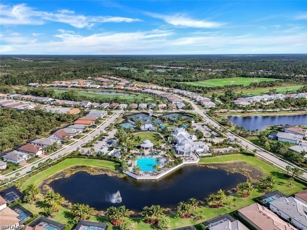 9724 Everglades Dr, Naples, FL 34120 Photo