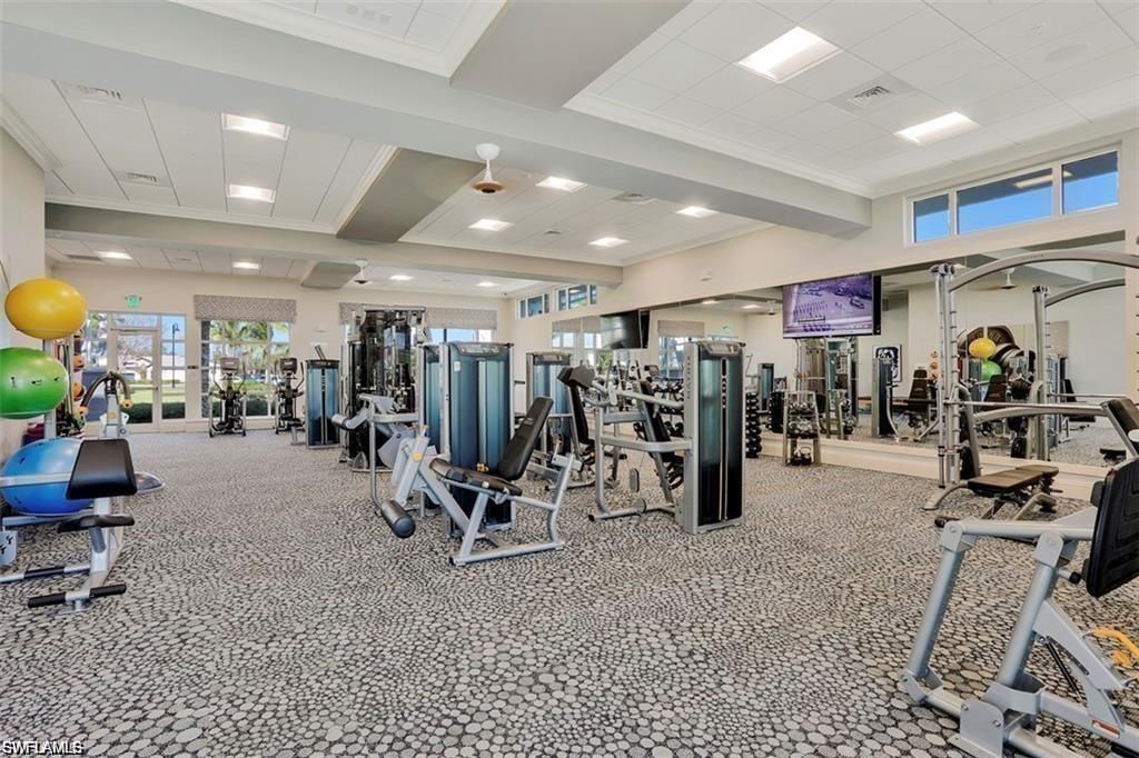 9724 Everglades Dr, Naples, FL 34120 Photo