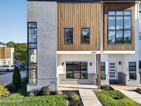 900 Phillips Ave, Knoxville, TN 37920