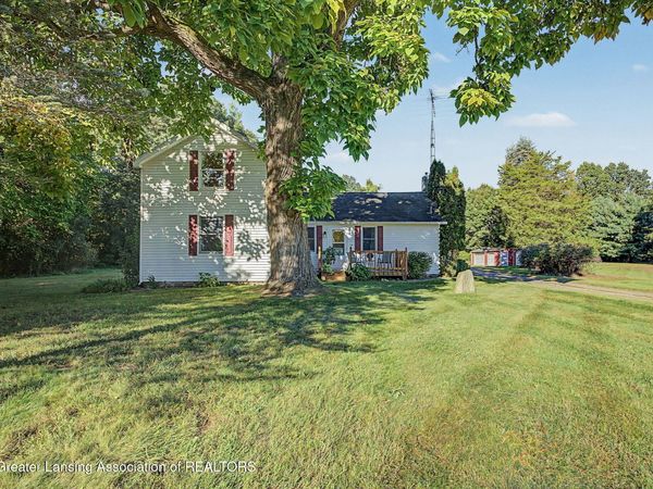 3300 Hawkins Road, Jackson, MI 49201