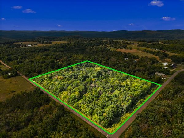 474850 E 860 Road , Stilwell, OK 74960