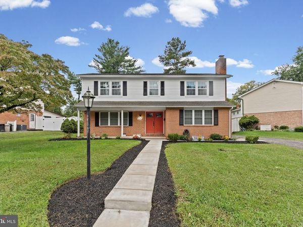 4125 BALMORAL CIRCLE , PIKESVILLE, MD 21208