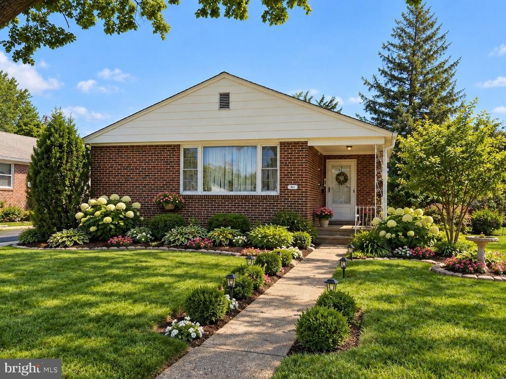 911 Springhaven Road SPRINGHAVEN, SPRINGFIELD, PA 19064