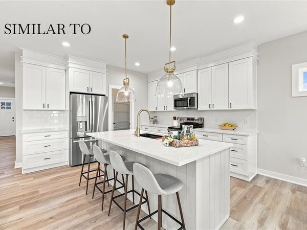 605 NW Georgetown Drive, Waukee, IA 50263