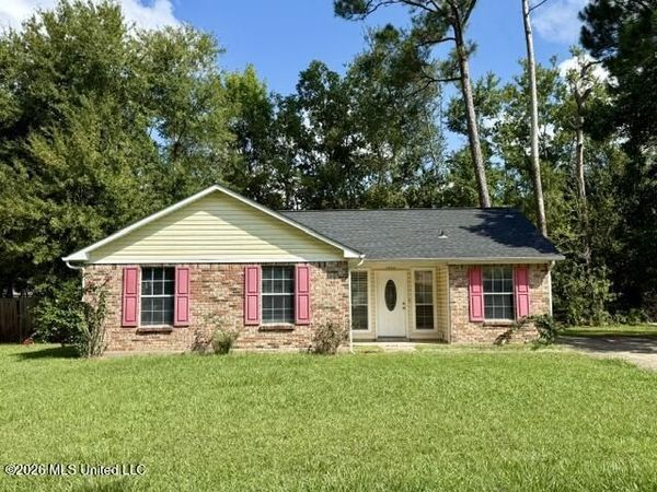 1628 Springridge Road, Gautier, MS 39553