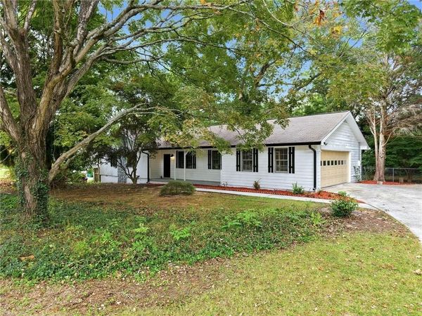 3346 San Antonio Drive, Snellville, GA 30039