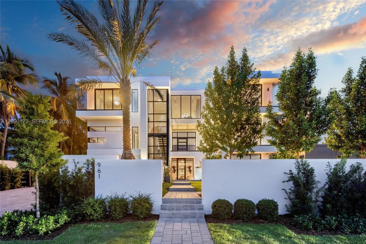 961 Hillsboro Mile, Hillsboro Beach, FL 33062 Photo