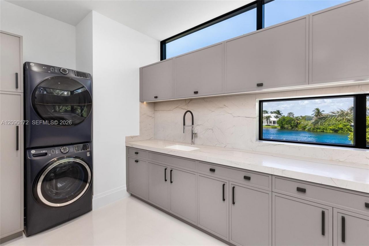 961 Hillsboro Mile, Hillsboro Beach, FL 33062 Photo