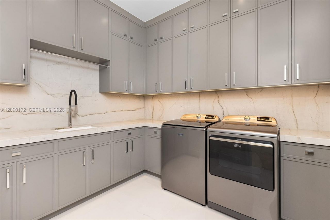 961 Hillsboro Mile, Hillsboro Beach, FL 33062 Photo
