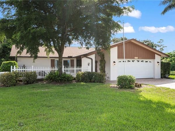 4515 Lakewood BLVD , NAPLES, FL 34112