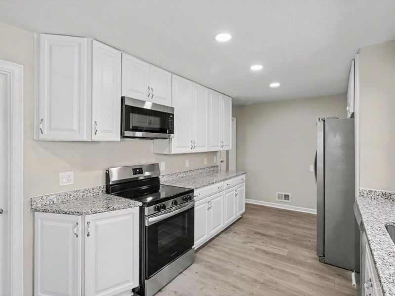 6619 Ravenal Court, Cincinnati, OH 45213 Photo 11