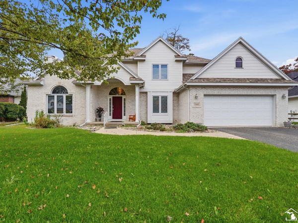 7365 Hidden Valley Drive, Lambertville, MI 48144