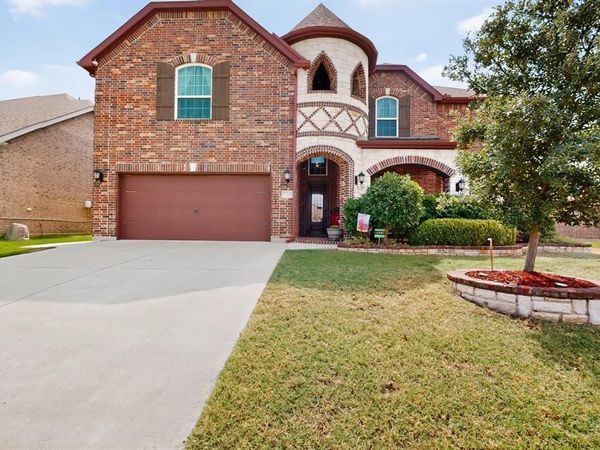 7800 Alders Gate Lane, Denton, TX 76208