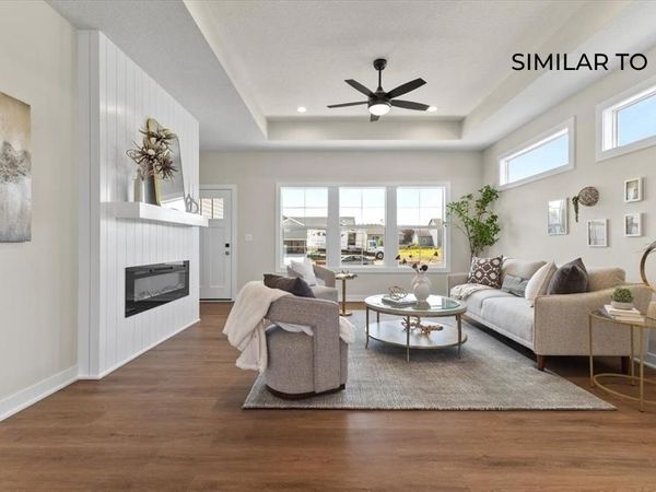 615 NW Georgetown Drive , Waukee, IA 50263