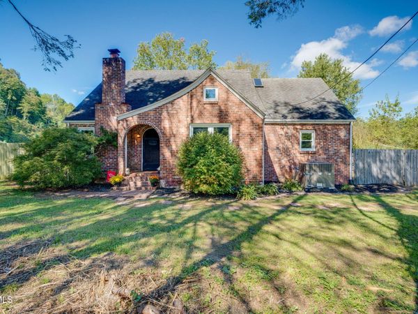 7470 Highway 67 W, Mountain City, TN 37683