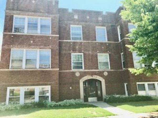 4657 W Schubert Street , Chicago, IL 60639