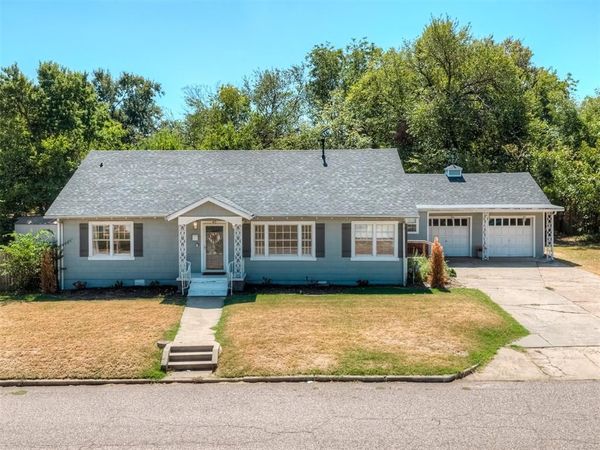 45 E Drummond Street, Shawnee, OK 74801