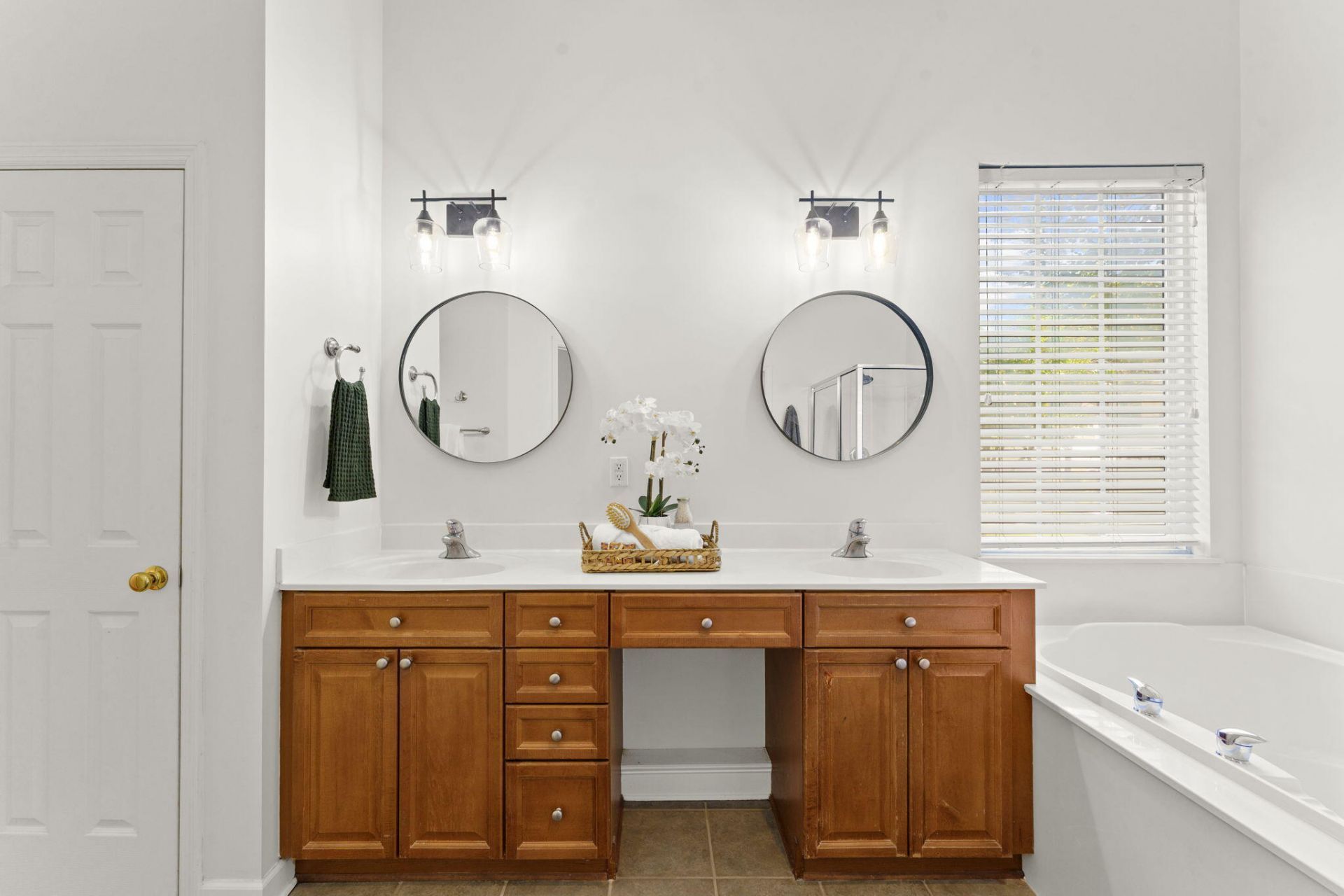 3407 Toomer Kiln Circle Photo 32