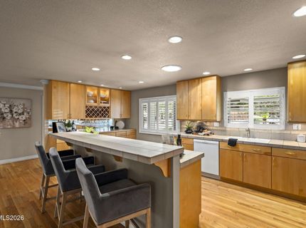 2255 Sequoia Lane, Reno, NV 89502 Photo