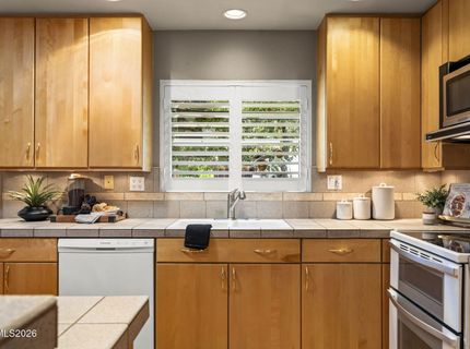 2255 Sequoia Lane, Reno, NV 89502 Photo
