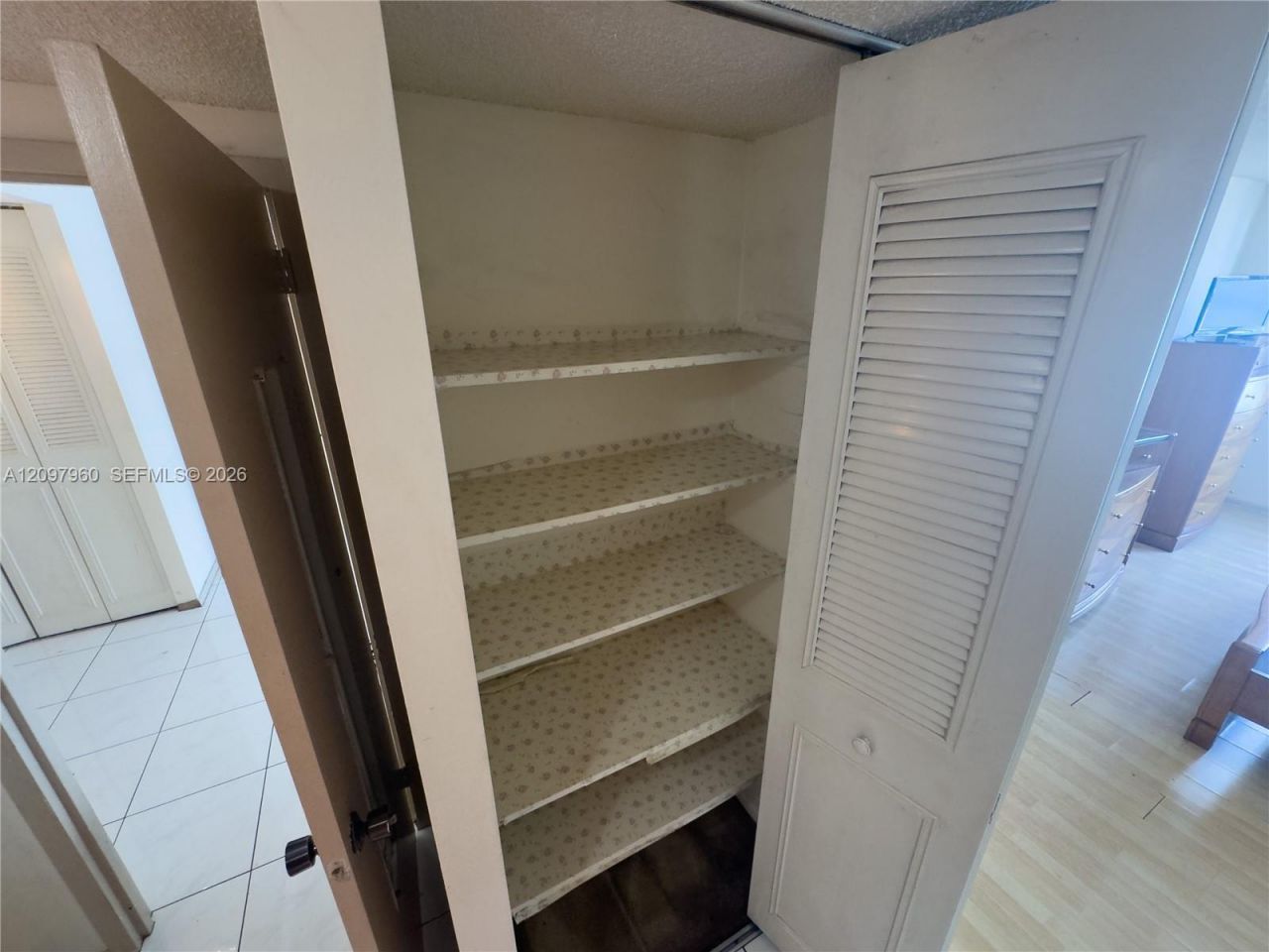 230 174th St , Unit 911, Sunny Isles Beach, FL 33160 Photo
