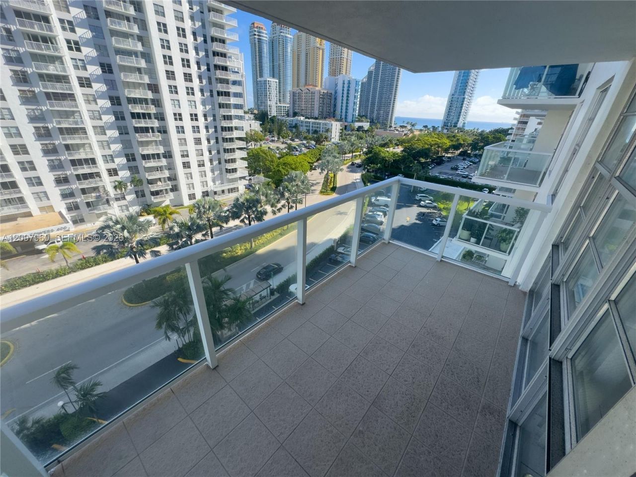 230 174th St , Unit 911, Sunny Isles Beach, FL 33160 Photo