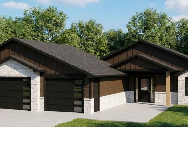 1601 Juneau Place SE, Orange City, IA 51041