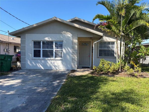 1926 11TH STREET W, PALMETTO, FL 34221